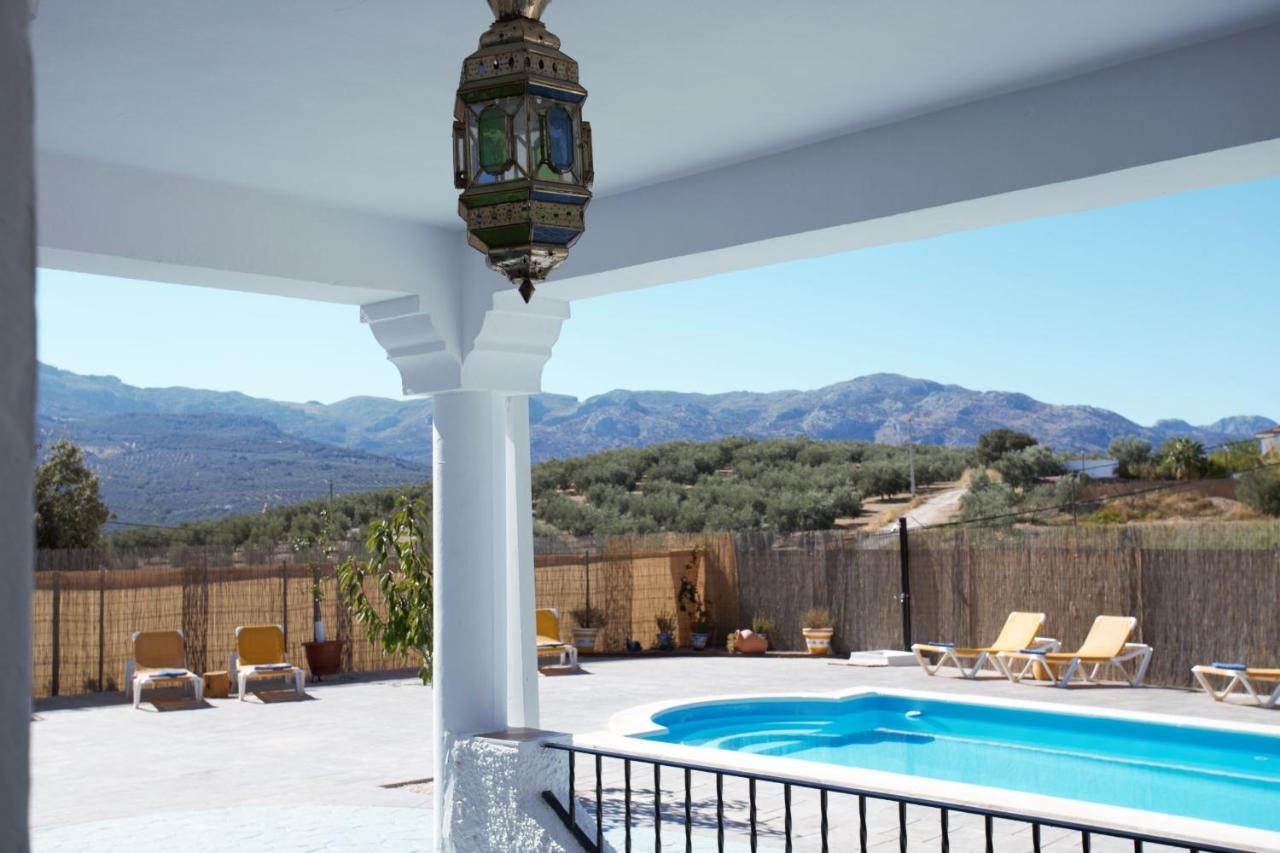 Casa De Las Montanas Villanueva del Trabuco Exteriér fotografie