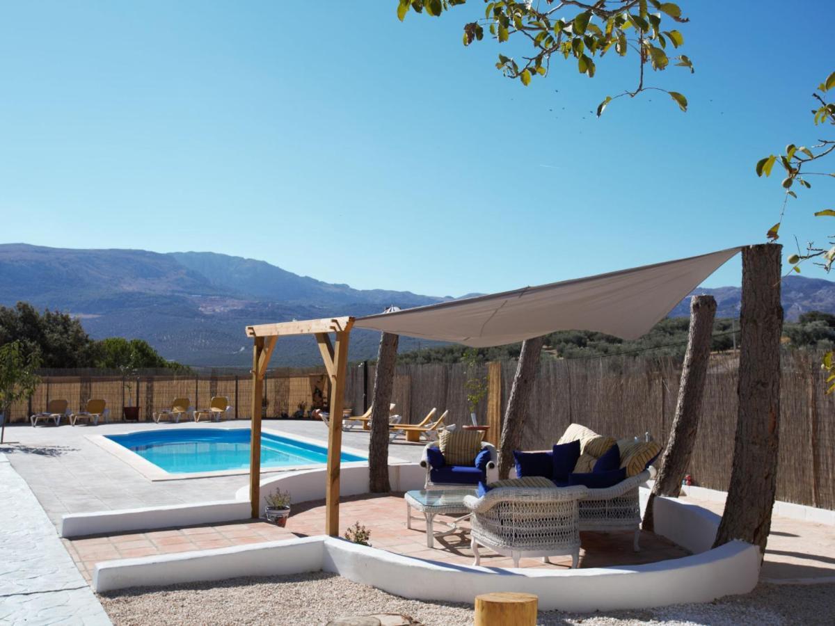Casa De Las Montanas Villanueva del Trabuco Exteriér fotografie